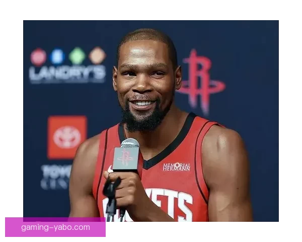 杜兰特称詹姆斯能打4到5年 末节仅出手2次重视团队篮球