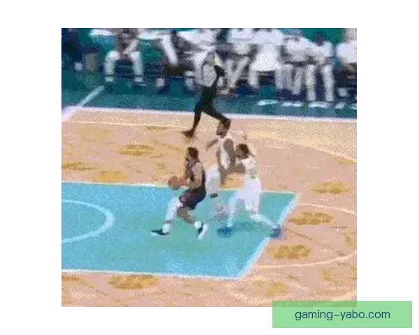 詹姆斯回顾火湖大战晒照庆七连胜霸气喊话球迷调侃互动