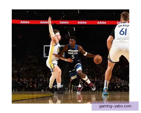 丹尼尔斯狂砍28分助老鹰近13场12胜双杀勇士梅尔顿独得20分空砍