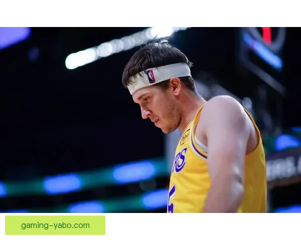 湖人惜败活塞老詹肯定全队韧性 里夫斯称喜欢球队竞争态度