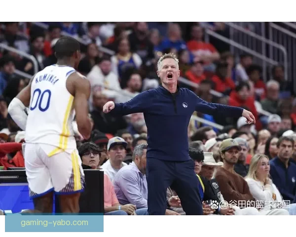 NBA官方重罚里德五万美元因质疑火箭比赛裁判判罚公正性引发争议
